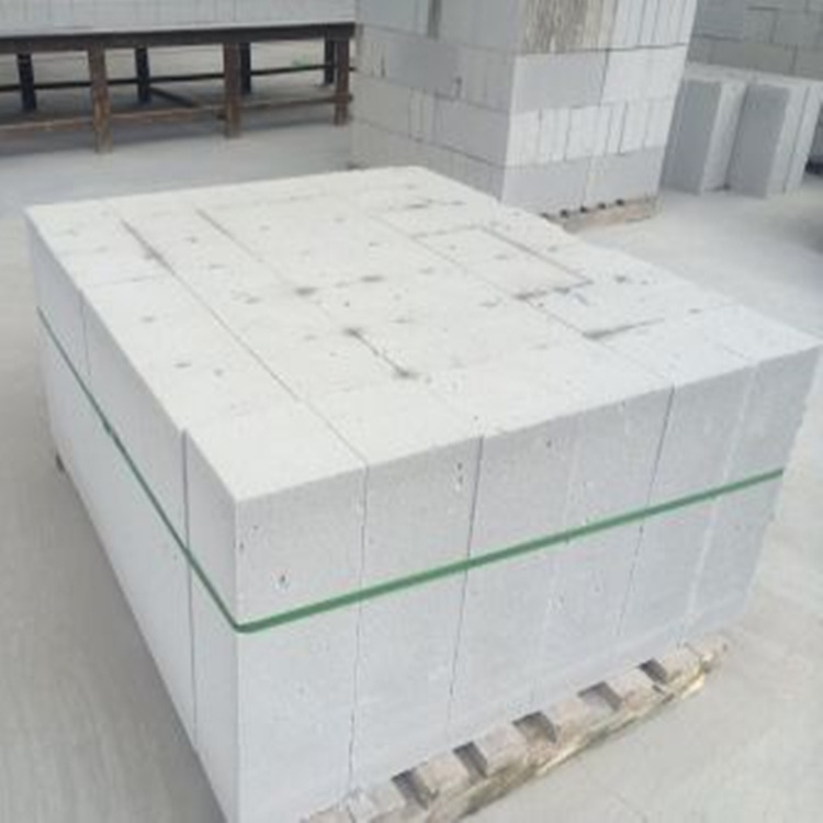 贵州宁波舟山绍兴厂家：加气砼砌块应用中的若干问题
